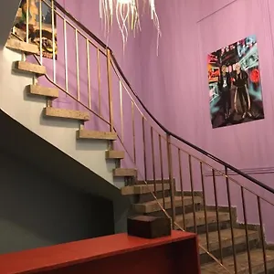  Hostel Noer